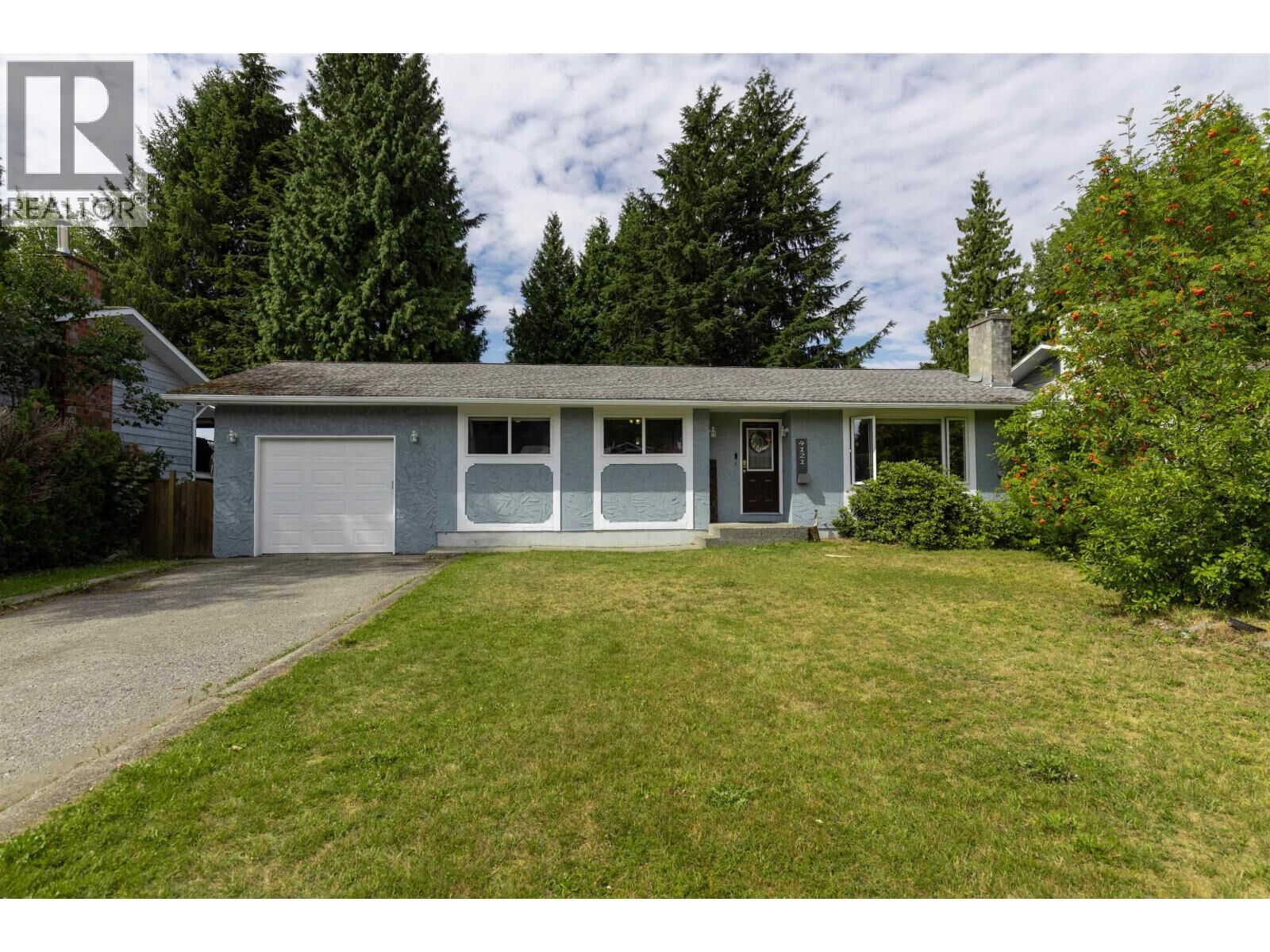 Property Photo: 4121 Skoglund Street BC V8G 2X1