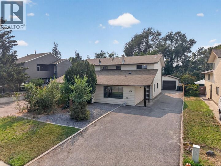 Property Photo: 1494/1496 Elm Street BC V1Y 3W9