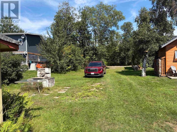 Property Photo:  641 Pebbly Beach Road  ON P7A 0X6 