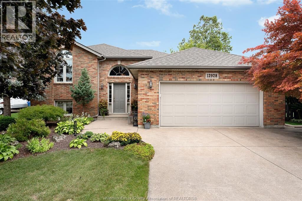 Property Photo:  12928 Little River  ON N8N 3B3 