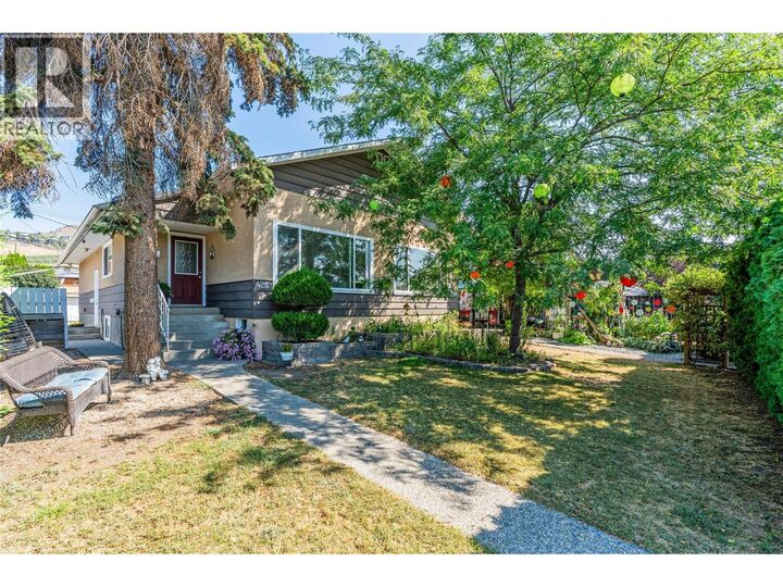 4211 27 Avenue — photo 1