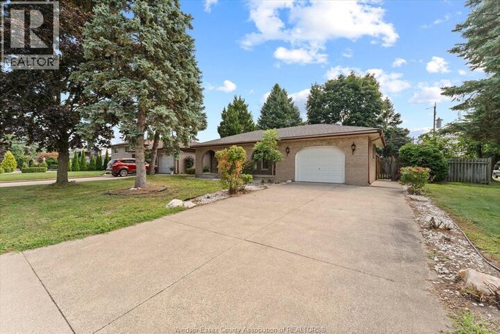 Property Photo: 5860 Ninth Street ON N9H 1P2