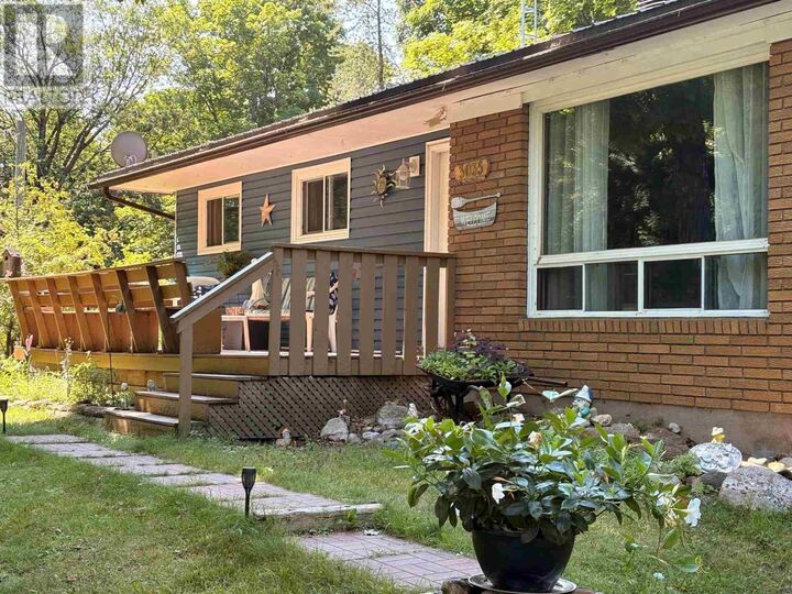 Property Photo: 3035 Canoe Point Rd, 3035 Canoe Point Road ON P0R 1G0