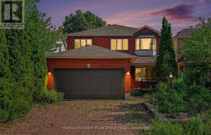 Property Photo: 182 Twyford Street ON K1V 0V8