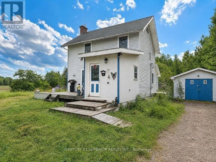 353 Spring Creek Drive — photo 1