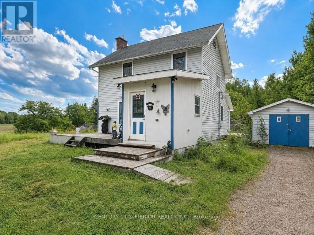Property Photo: 353 Spring Creek Drive ON P0T 1K0