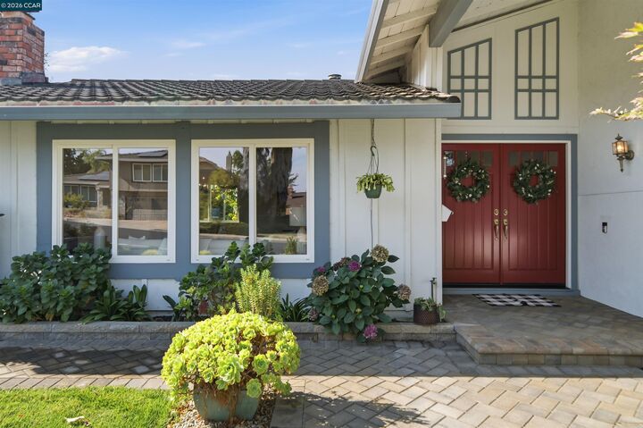 Property Photo:  3286 Burgundy Dr  CA 94566 
