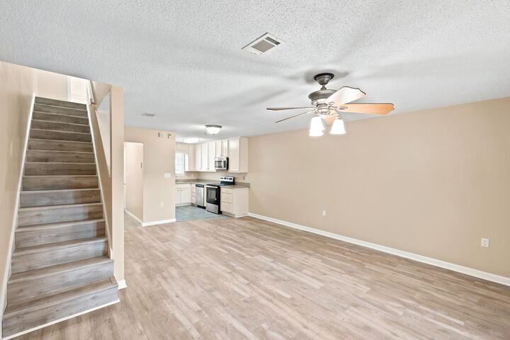 Property Photo:  44 Berwick Circle 2  FL 32579 
