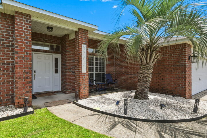 Property Photo: 1992 Anchor Drive FL 32566
