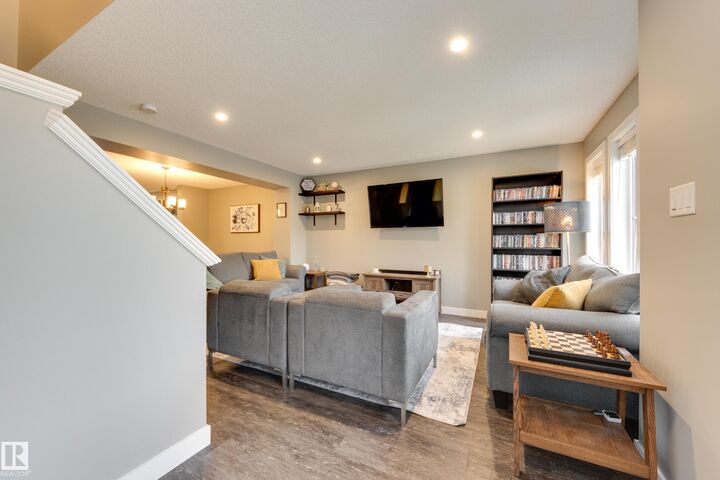 Property Photo: 2079 Desrochers Drive SW AB T6W 4B9