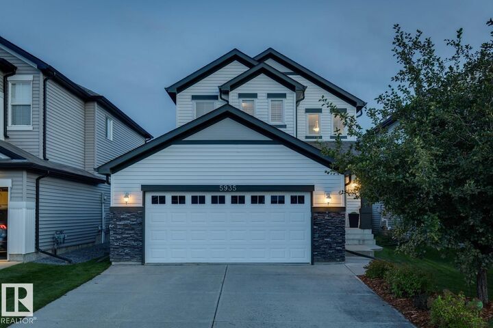 5935 18 Avenue SW — photo 1