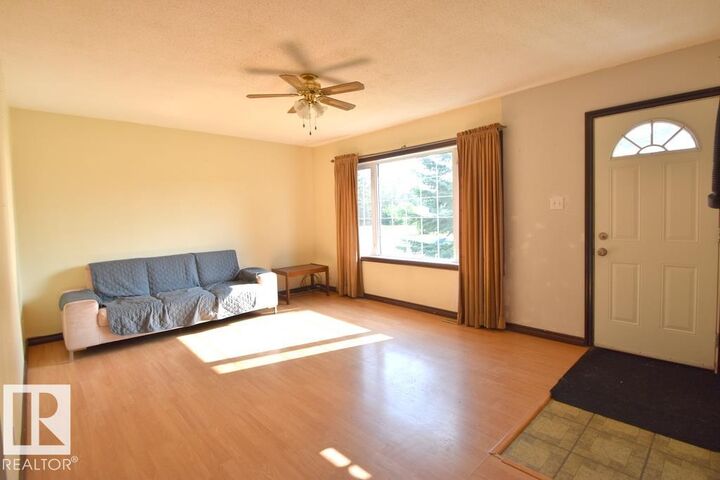 Property Photo: 5007 2 Street AB T0A 0M0