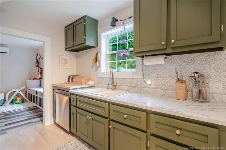 Property Photo:  333 Sunset Drive  NB E3A 1B3 