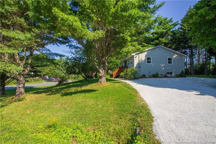 5 Ashfield Drive — photo 1