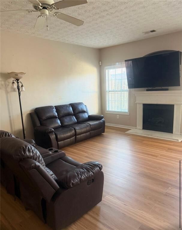 Property Photo: 5347 Langston Way GA 30071