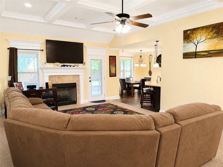 Property Photo:  105 McEwen Court  GA 31069 