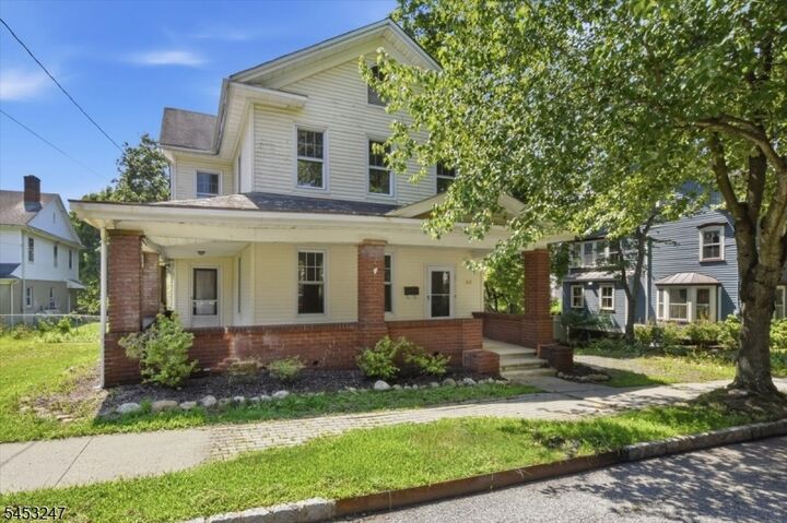 Property Photo:  36 Church St  NJ 08829 