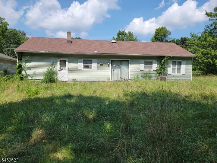 Property Photo: 547 Kemah Lake Rd NJ 07826