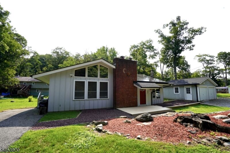 Property Photo: 5 Woodlawn Dr NJ 07821