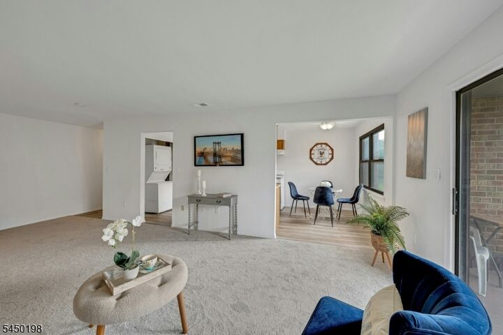 Property Photo:  1520 Raspberry Ct 1520  NJ 08817 
