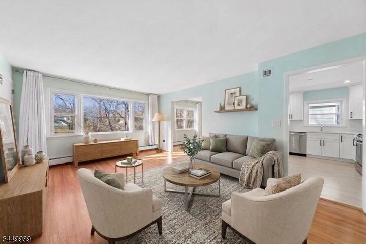 Property Photo:  166 1st St 1  NJ 07974 