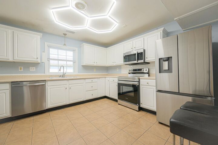 Property Photo: 413 N Hill Street KY 40475