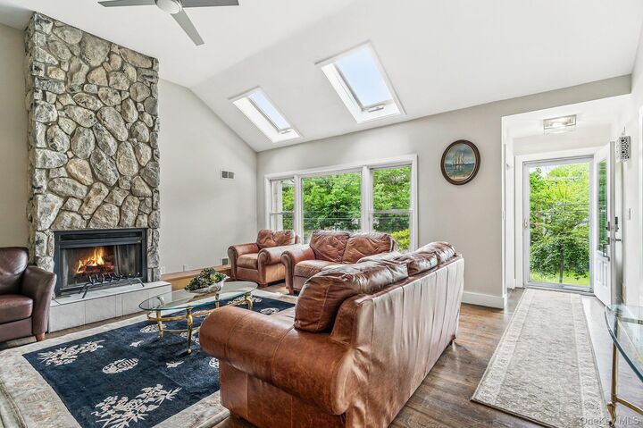 Property Photo:  45 Rugby Road  NY 10804 