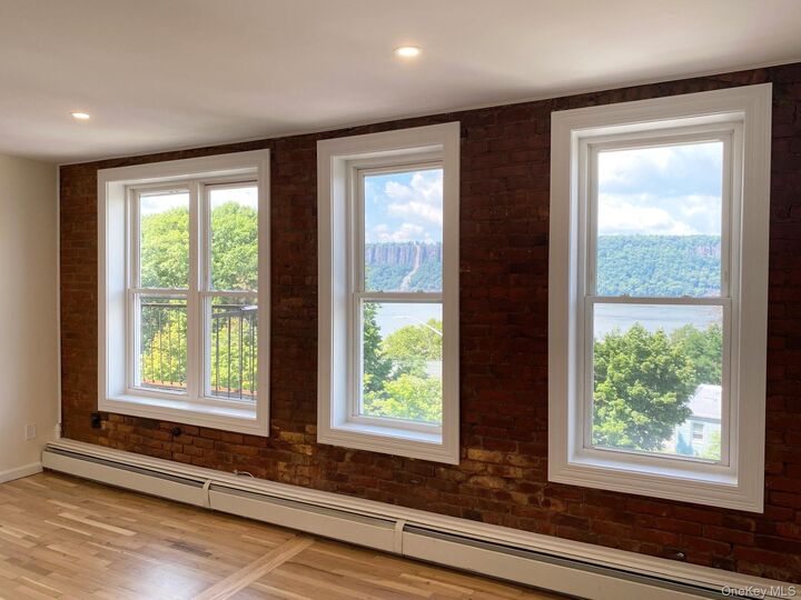 Property Photo: 537 Warburton Avenue NY 10706