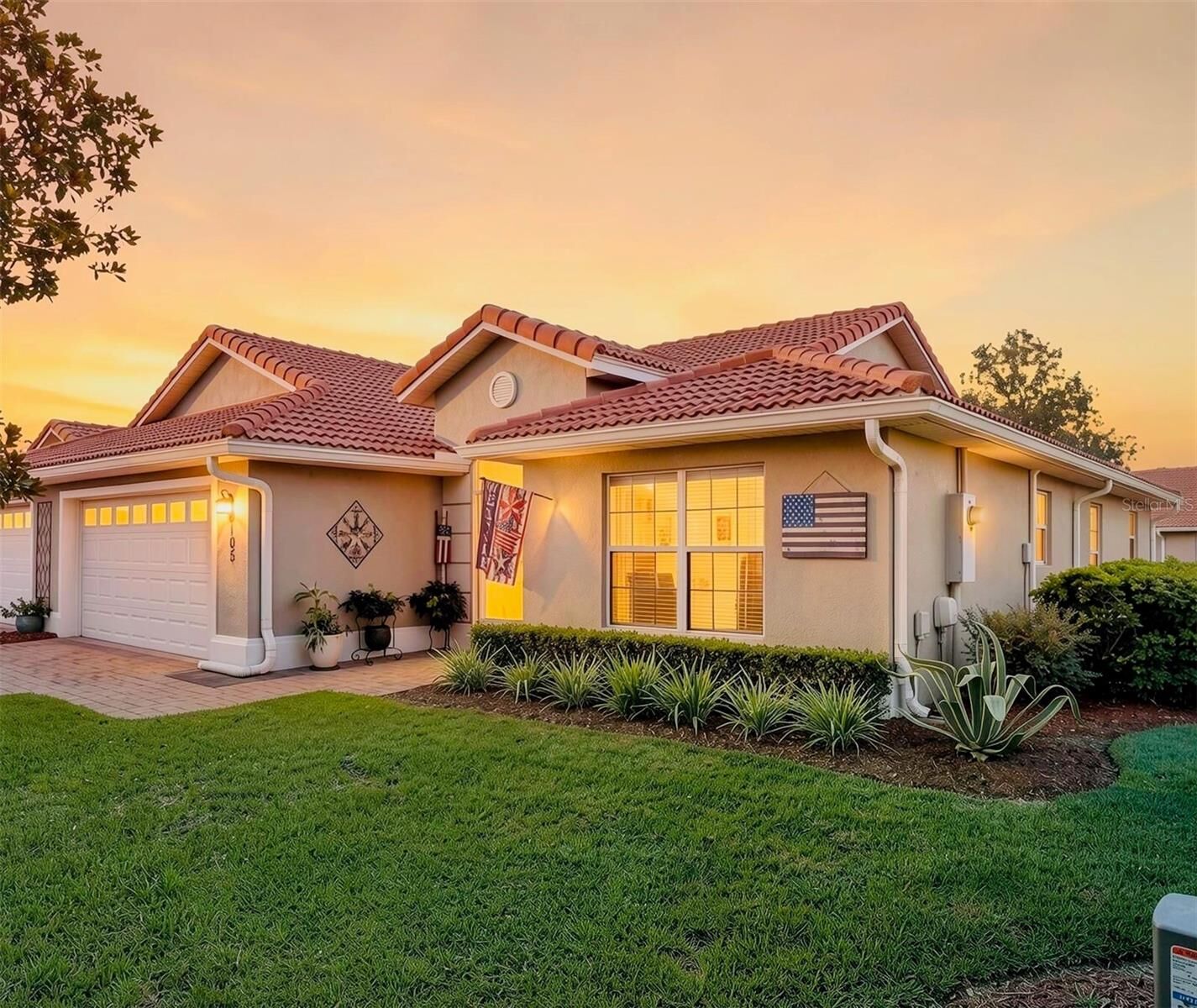 Property Photo: 5105 Harbour Drive FL 34484