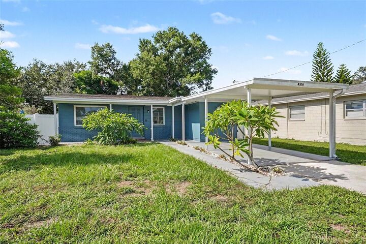 Property Photo:  4516 W Paxton Avenue  FL 33611 