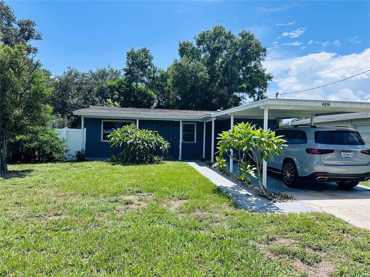 Property Photo:  4516 W Paxton Avenue  FL 33611 