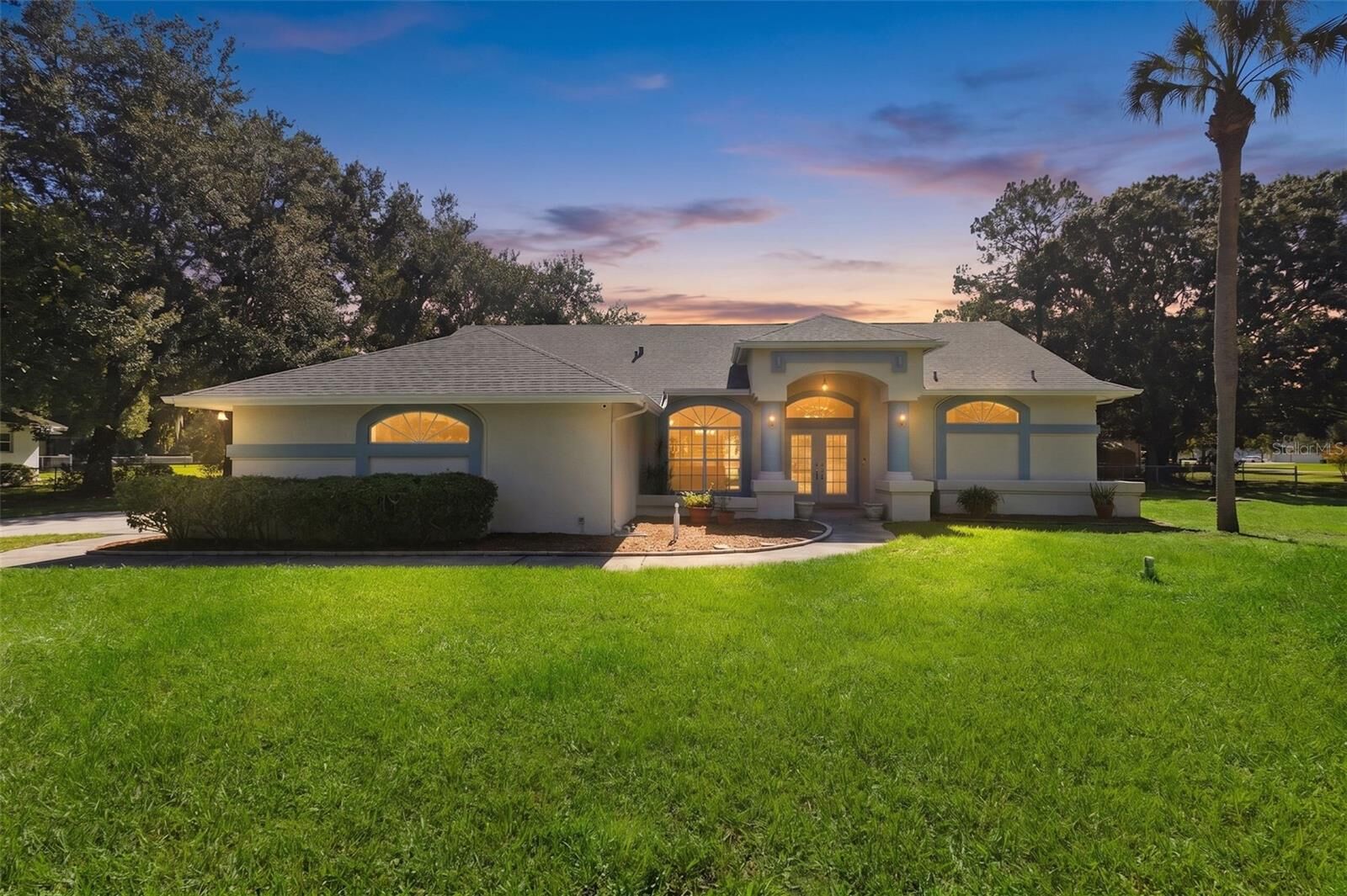 Property Photo:  17269 Raintree Road  FL 33558 