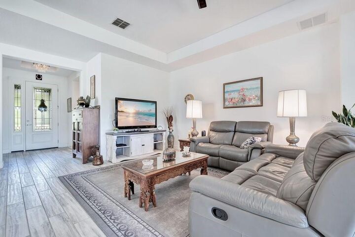 Property Photo:  1314 Eggleston Drive  FL 32724 