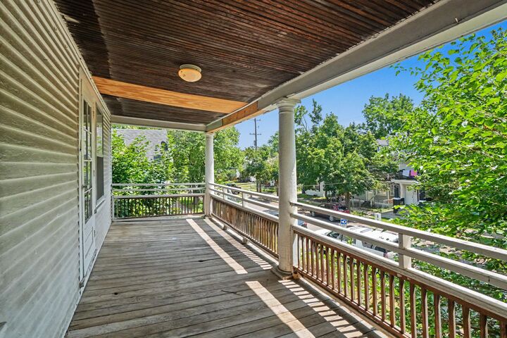 Property Photo: 727 NW 6th Street NW MI 49504