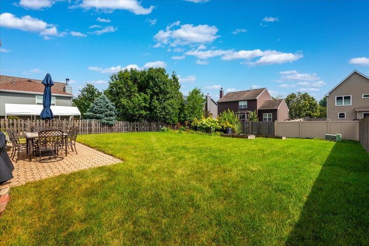 Property Photo:  24053 Nightingale Court  IL 60585 