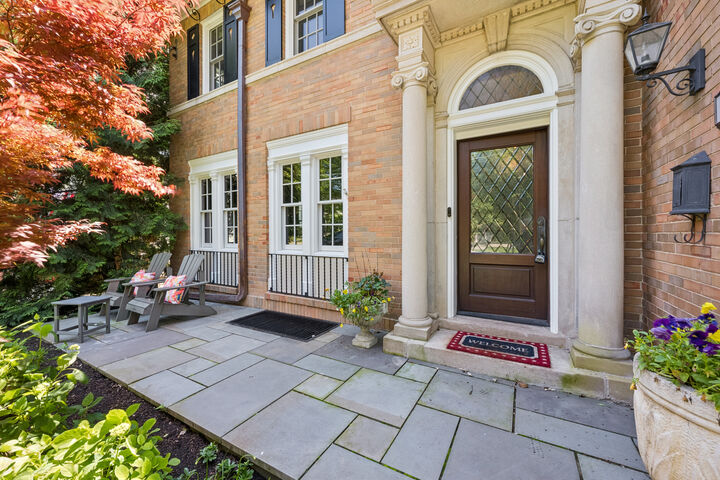 Property Photo:  1192 Chatfield Road  IL 60093 
