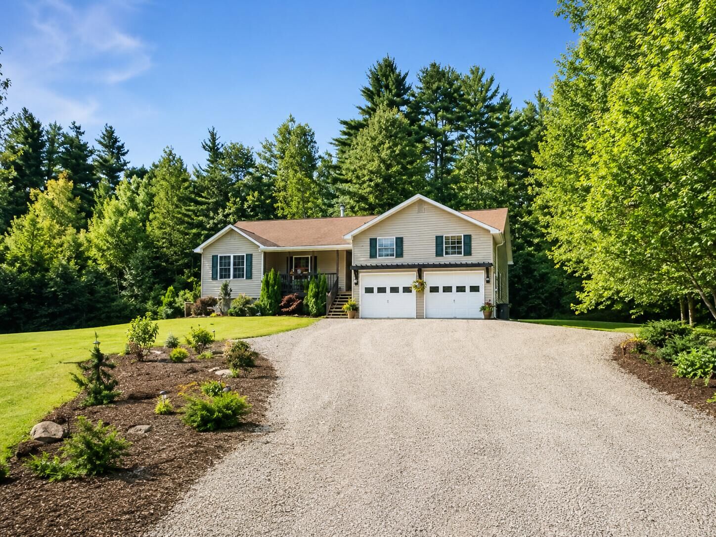 Property Photo: 866 Greenbush Road ME 04435