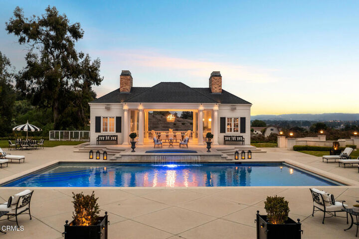 Property Photo: 85 Crestview Avenue CA 93010