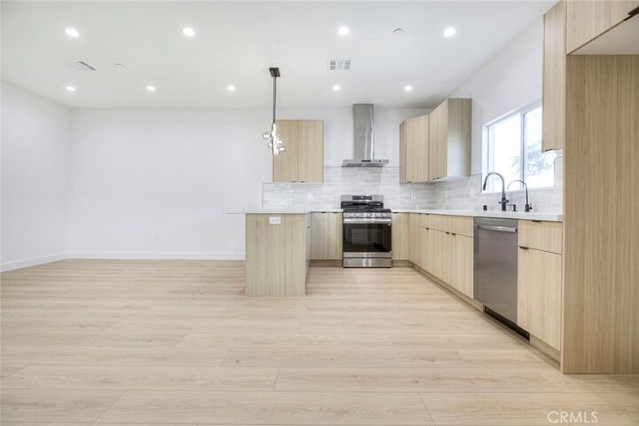 Property Photo: 2242 N Keystone CA 91504