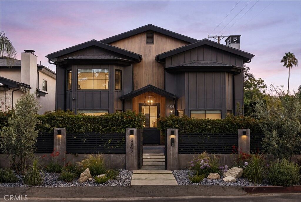 Property Photo:  14803 Otsego Street  CA 91403 