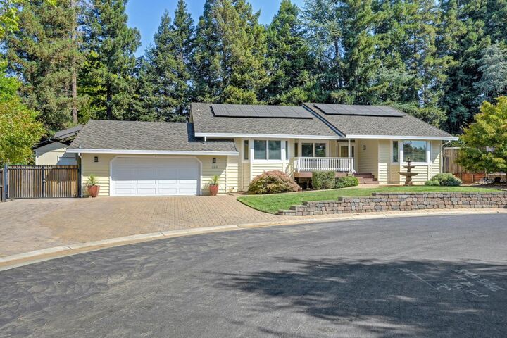 Property Photo: 125 Patton Court CA 95630