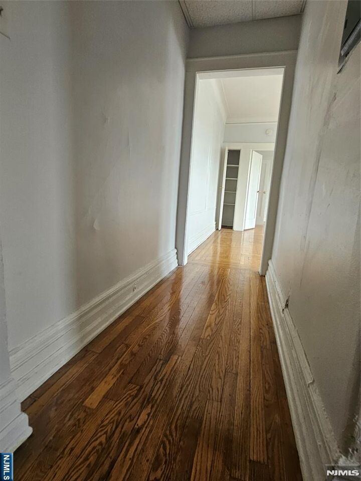 Property Photo:  194 Davis Avenue 26  NJ 07032 