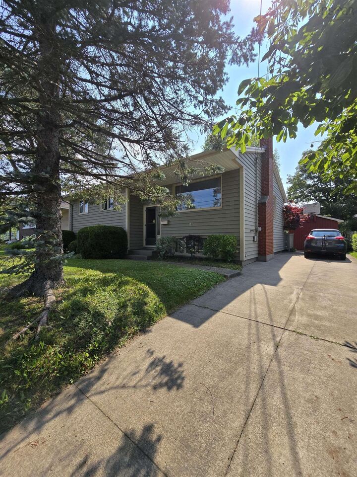 Property Photo: 26 Elwin Crescent NS B2W 3J6