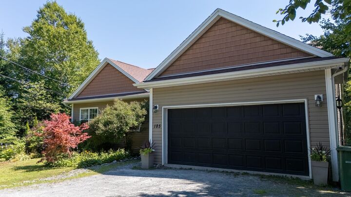 Property Photo: 185 Thomas Street NS B3E 1M7
