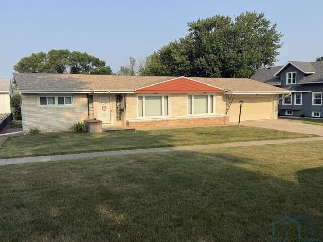 Property Photo:  614 Fulton St  IA 51050 