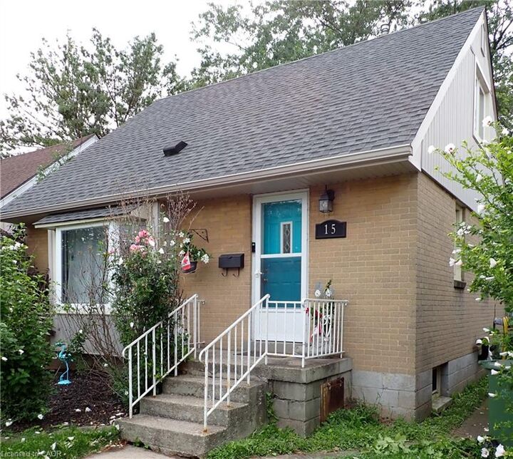 15 Blair Avenue — photo 1
