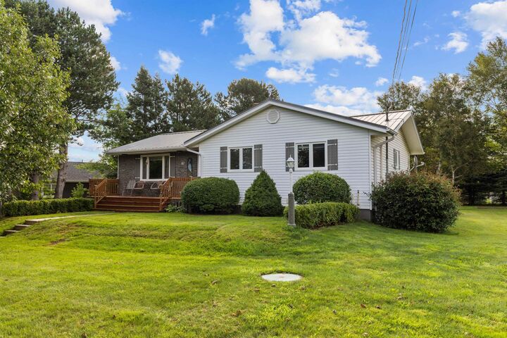 82 Gulfview Crescent — photo 1