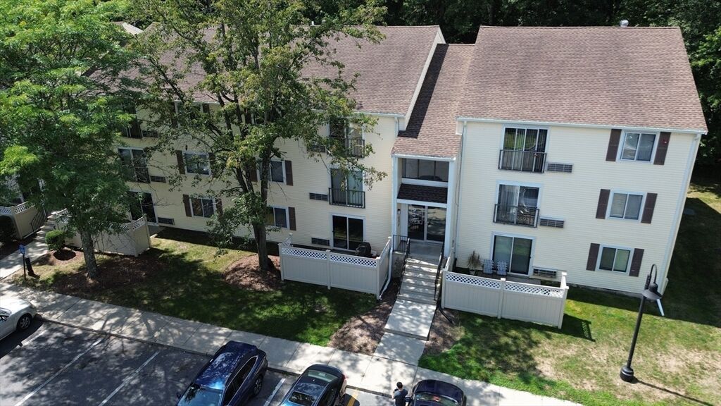 Property Photo: 9 Village Hill Lane 13 MA 01760