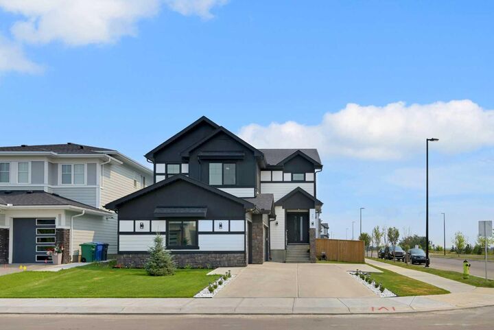 Property Photo: 70 South Shore Bay AB T1X 2S1