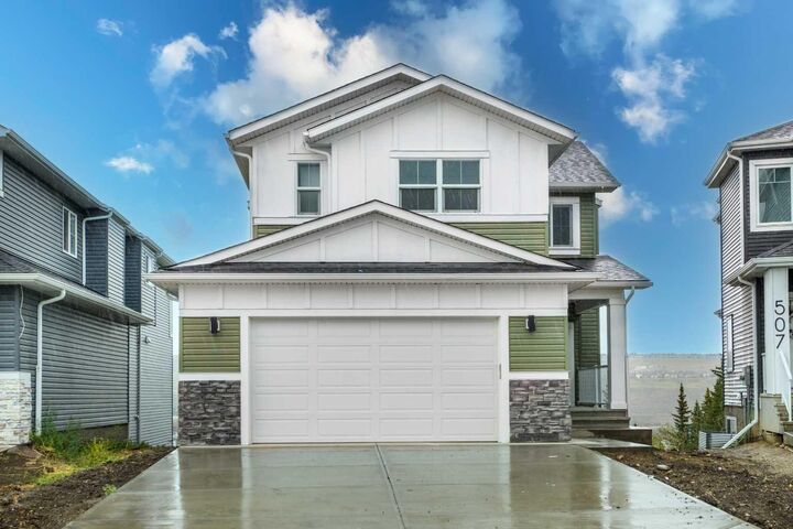 Property Photo: 503 Rivercrest View AB T4C 2W9